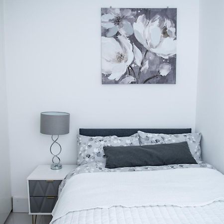 1B Apartment, 30 Mins To Oxford Street London Luaran gambar