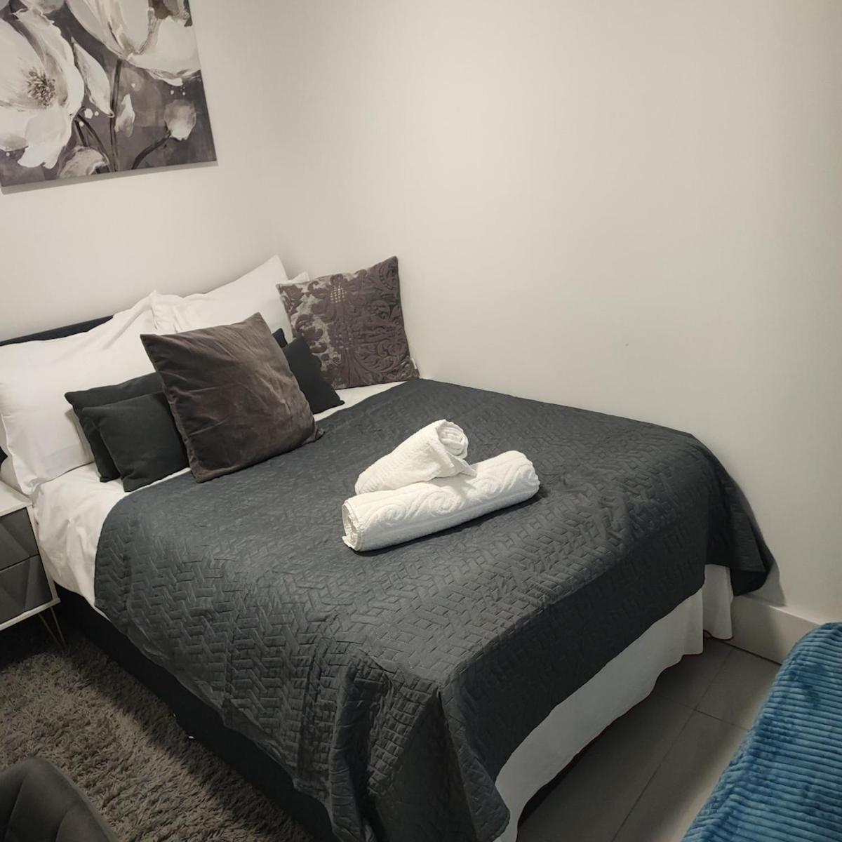 1B Apartment, 30 Mins To Oxford Street London Luaran gambar